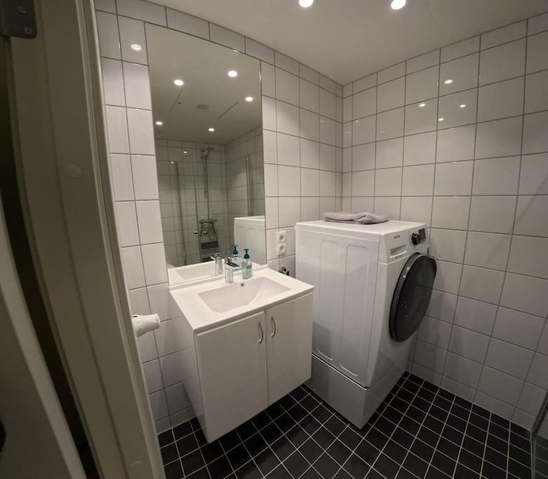 Apartment In Center *